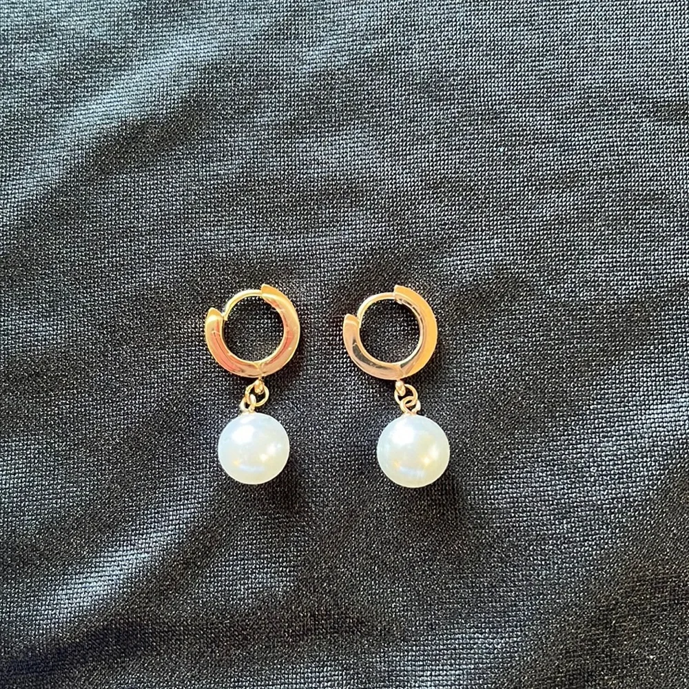Pearl Drop Dangle Earrings